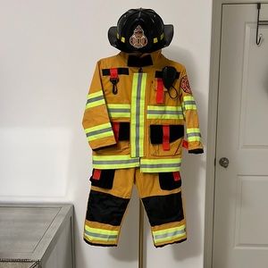 Firefighter costume with hat. Size 3-4T.